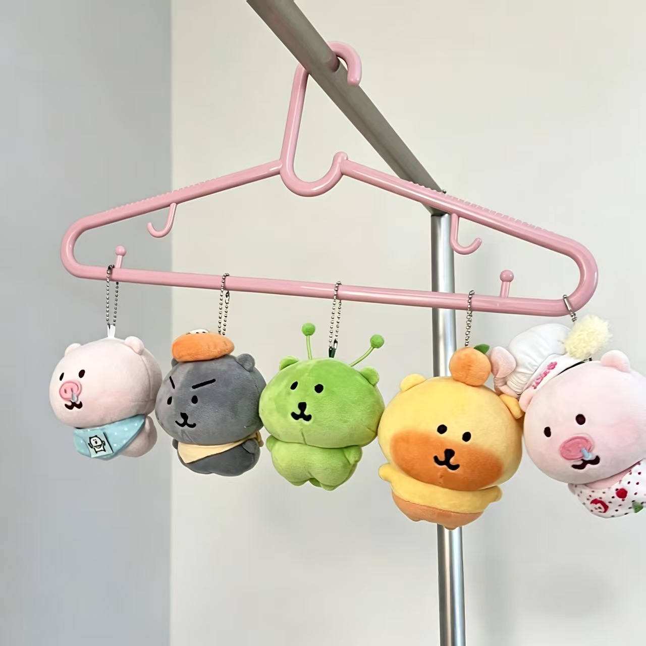 Prank Toys - Şakacı Ayı Tombul Hayvan Peluş Anahtarlık,
