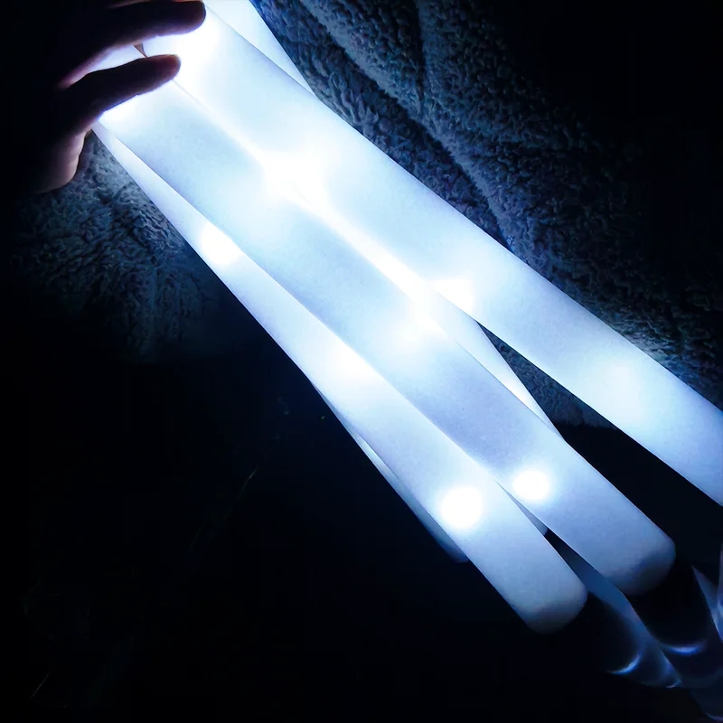 30 adet LED köpük sopa beyaz h - Flashing Led Foam Sticks Party incelemesi ve fiyatı